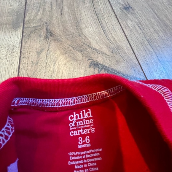 Two first Christmas pajamas by Carter 0-3 and 3-6 months - Picture 3 of 6